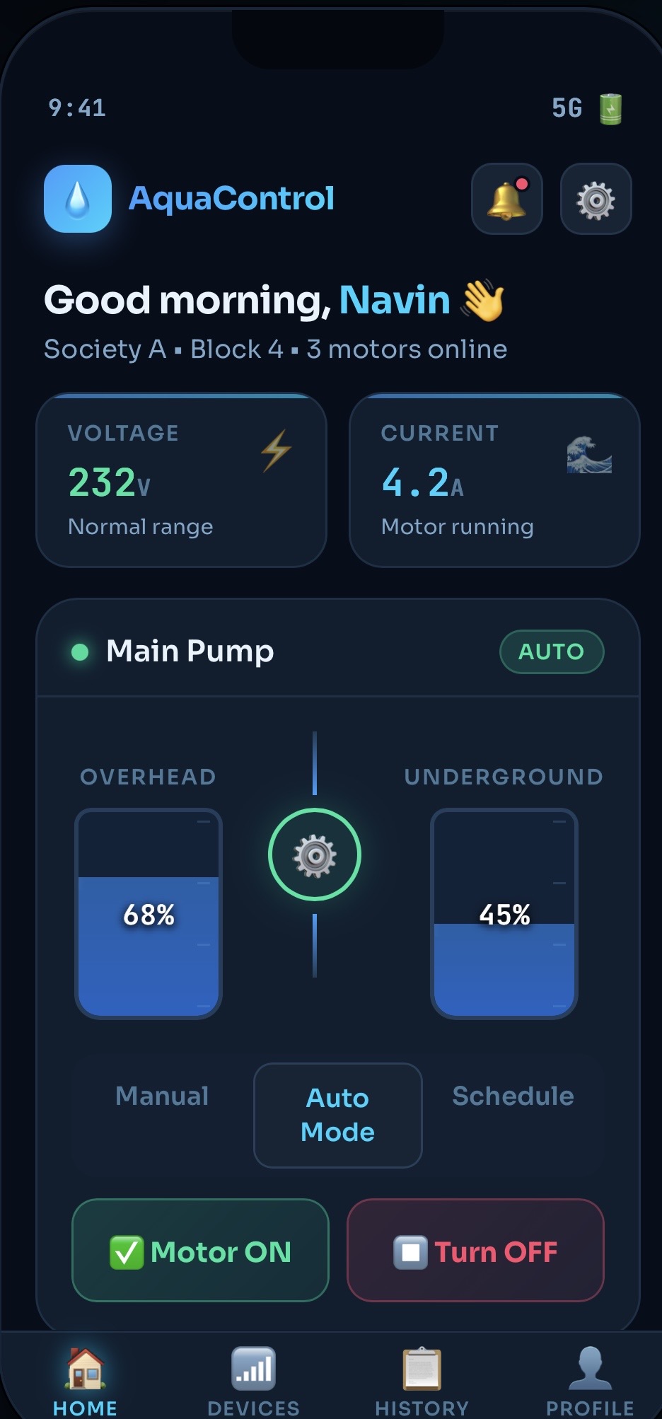 AquaControl app home screen showing motor status and tank levels